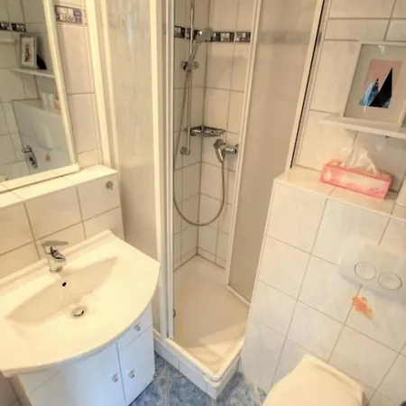 - Haus H, App 0h0606 公寓 海利根港